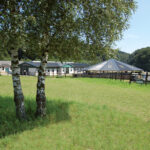 Stallgebäude der Reitanlage Hebborner Hof von außen